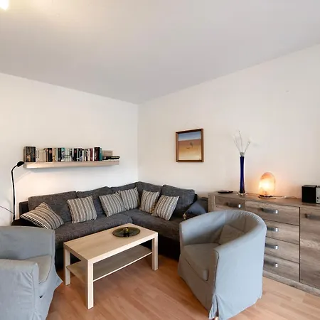 Kinderfreundliche Am Lalendorf